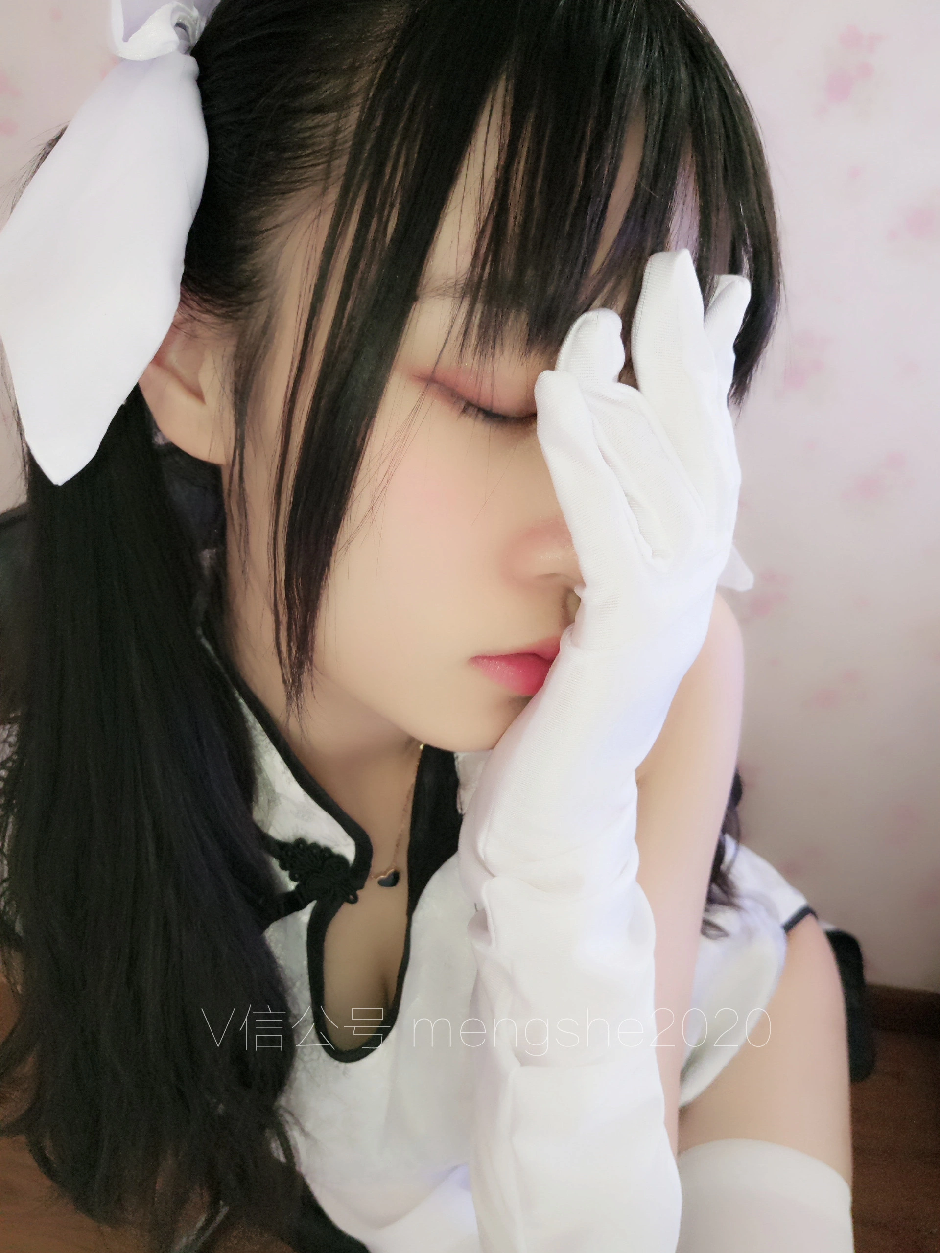双马尾少女赛高酱 - NO.19 中秋典藏：囧妹开叉旗袍 白丝 2