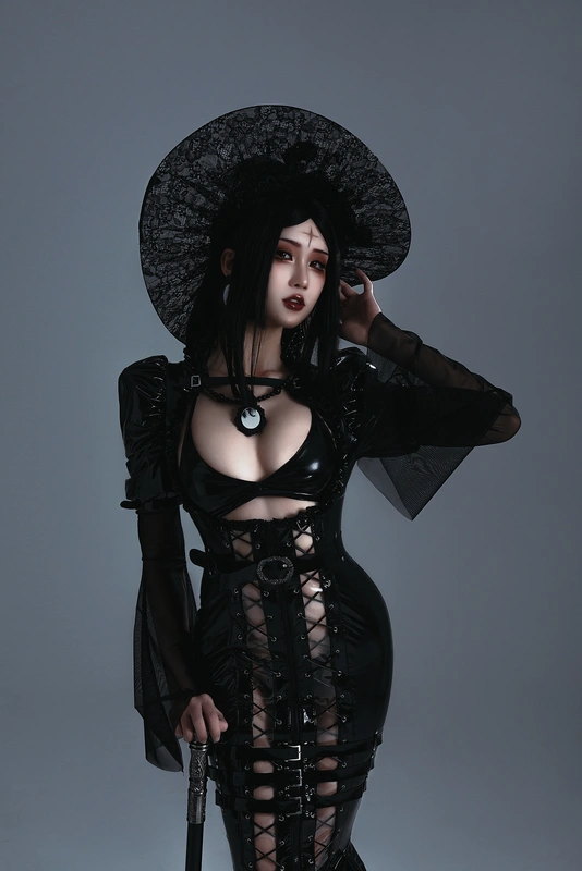 魔女莉莉丝 - 瓦斯塔亚小龙虾